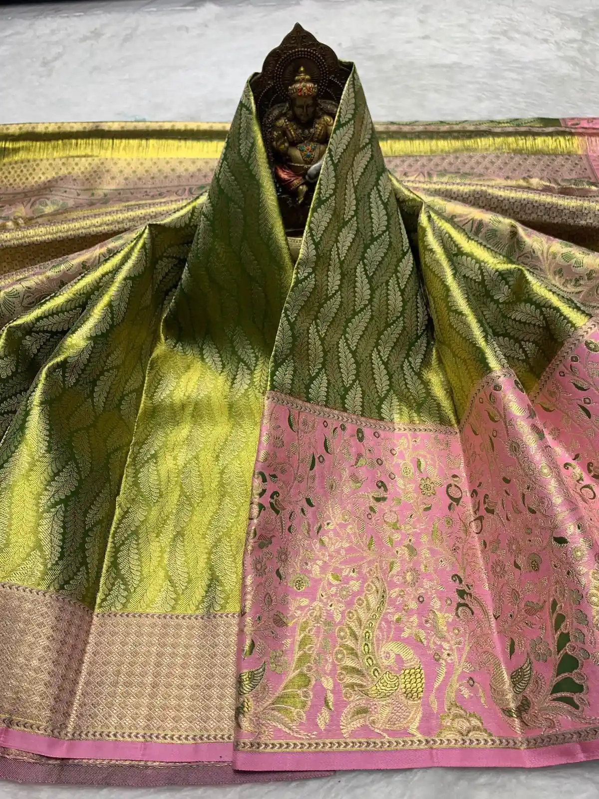 Peach Green Kanchipuram Handloom Bridal Silk Saree